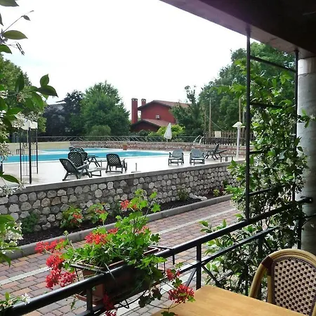 Gelindo Dei Magredi Resort 3*